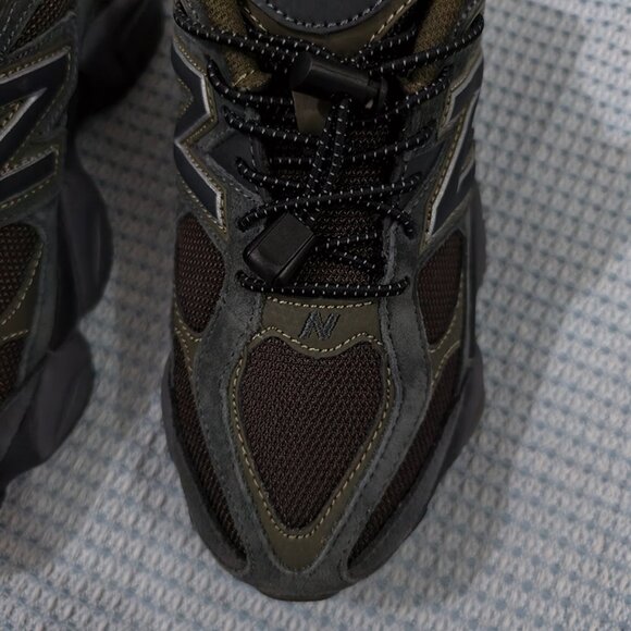 New Balance 9060 Dark Grey Sneakers main image 5